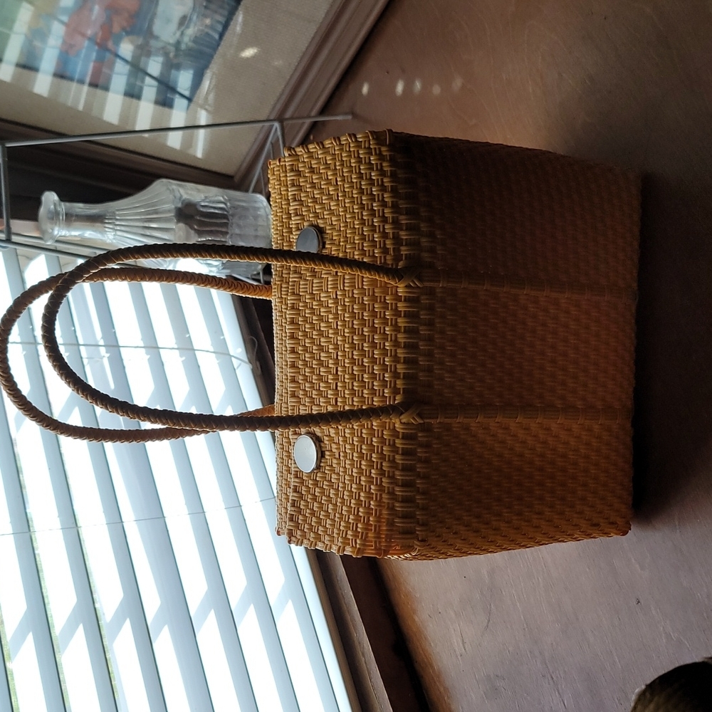 Handwoven bag made in Mexico